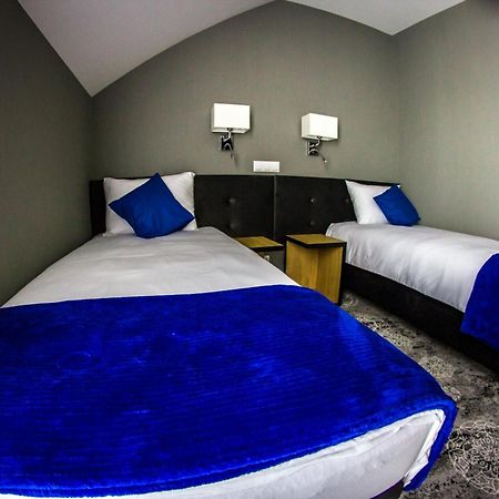 Holistic Hotell Solec-Zdrój Exteriör bild