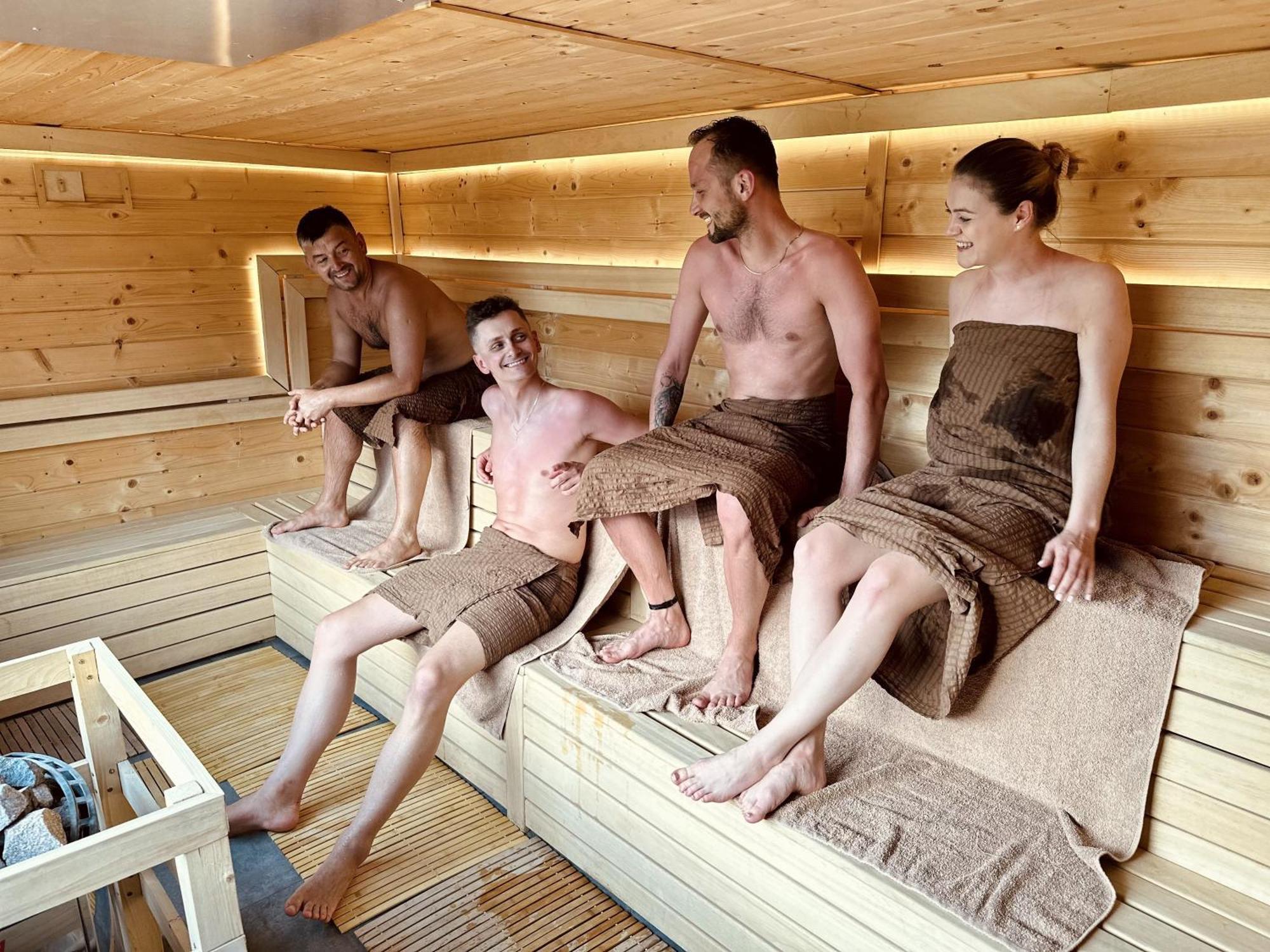 Holistic Hotell Solec-Zdrój Exteriör bild