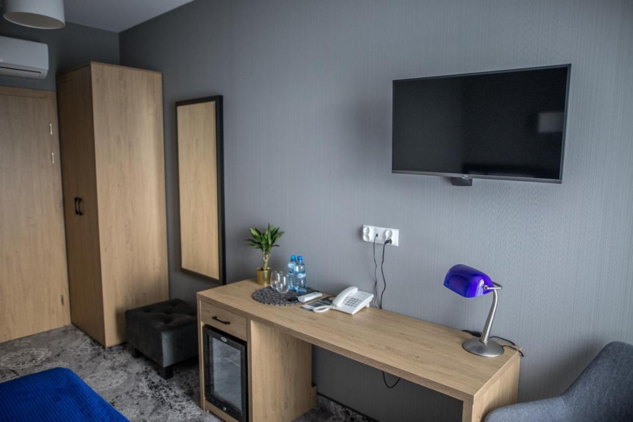 Holistic Hotell Solec-Zdrój Exteriör bild